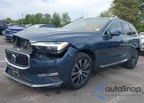 2022 Volvo Xc60 B5 Inscription z USA, uszkodzony, nr VIN YV4L12RL2N1961040